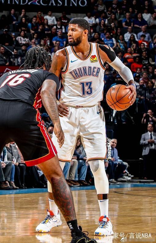 当其边后卫 当其边后卫