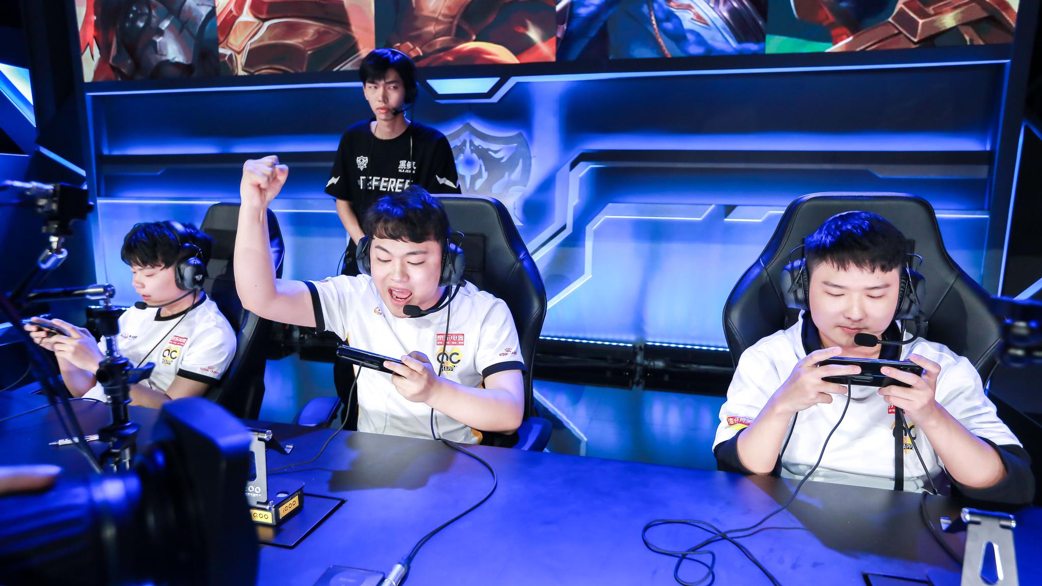 与轮换地图 与轮换地图